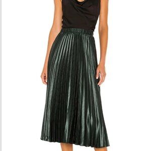 1 State Wild Thing Deep Forest Green Skirt Pleated Miid Size 6 Women's NWT